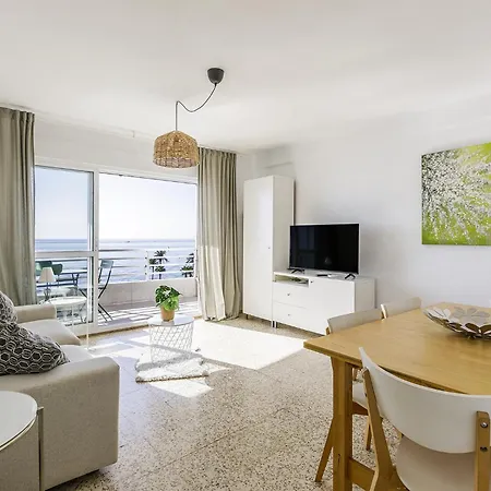 A&n Beachfront Sea View With Terrace