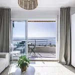 Apartment A&n Beachfront Sea View With Terrace